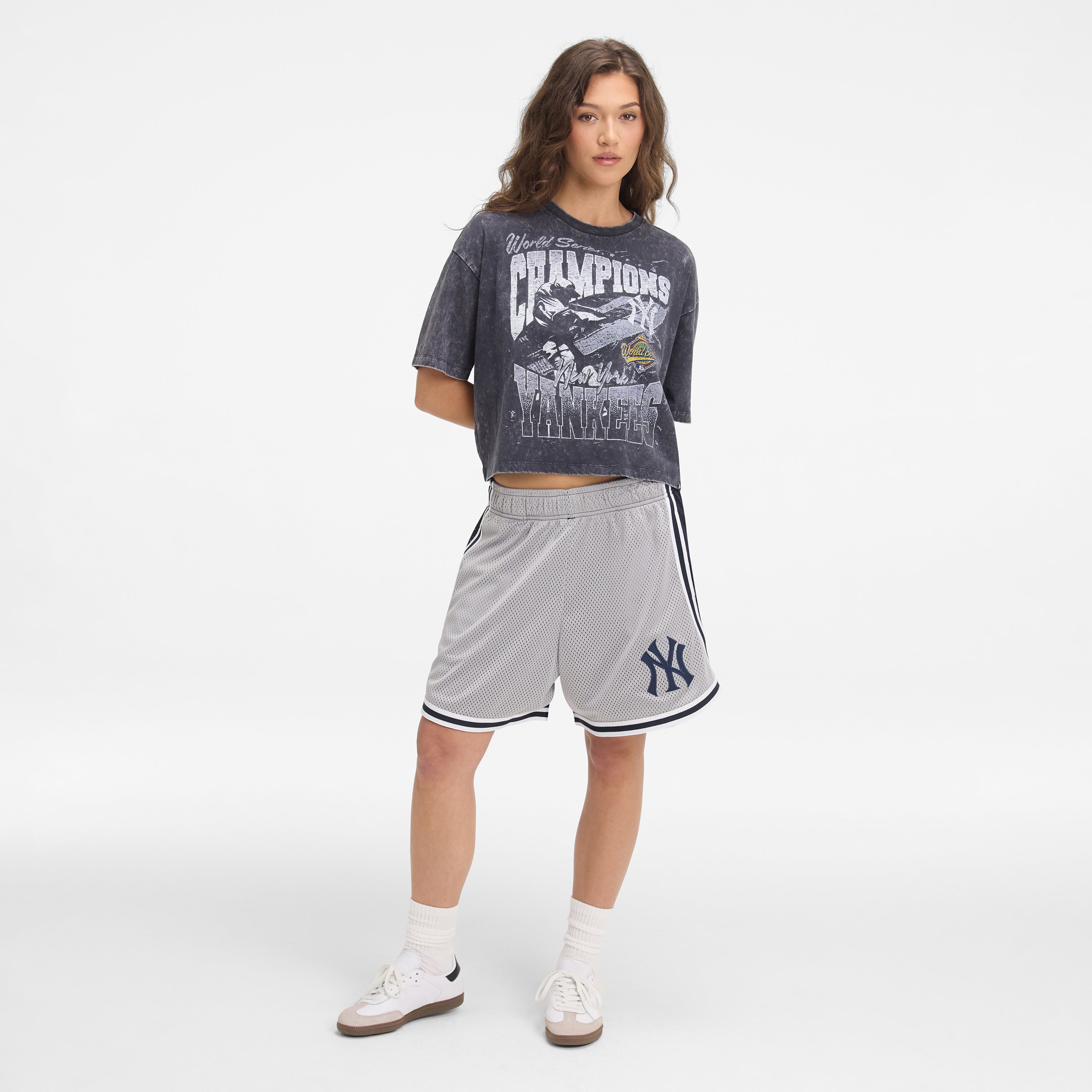 Buffalo Bills Sport Classics Women's Cropped T-Shirt